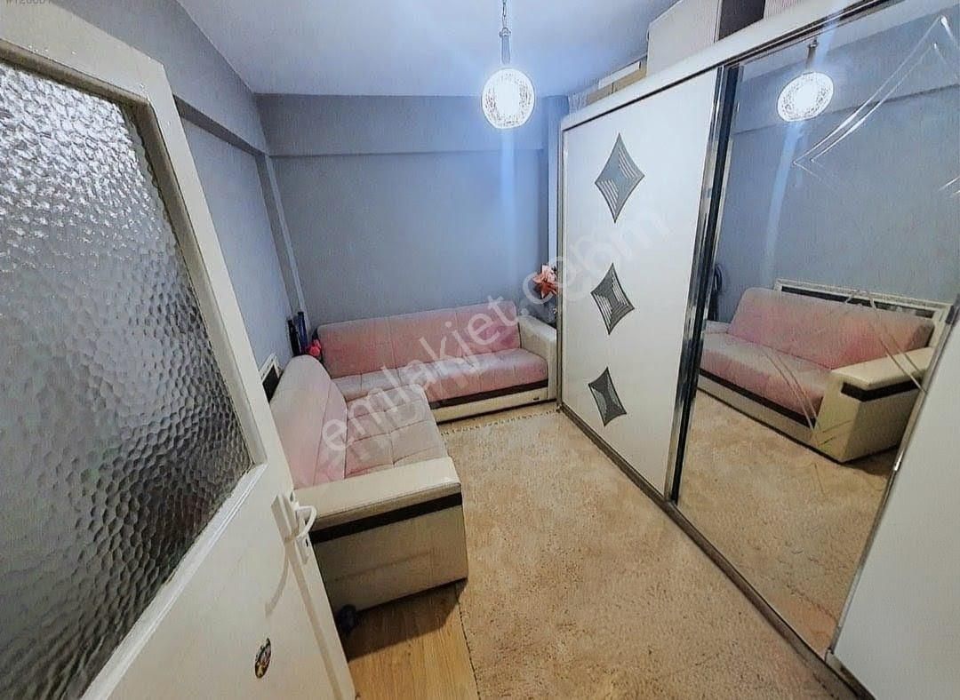 Deniz Manzaralı Merkezde Satılık Ev - Görsel 11