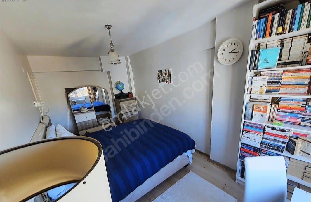 Deniz Manzaralı Merkezde Satılık Ev - Görsel 7