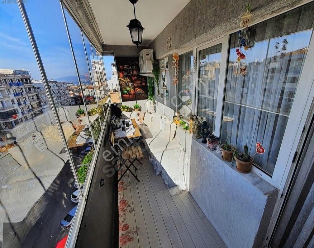 Deniz Manzaralı Merkezde Satılık Ev - Görsel 15