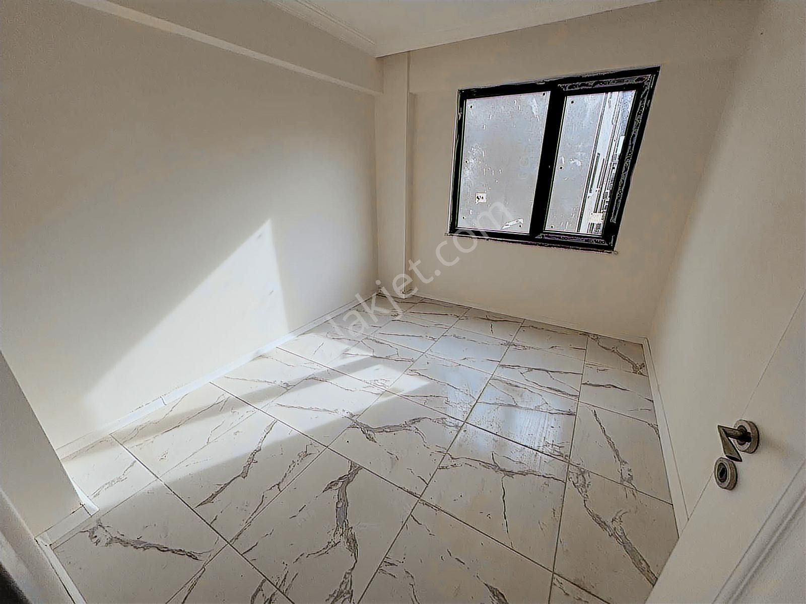 Ömerciklerde | Ara Kat | İskanlı | Ön Cephe | Sıfır | 3+1 Daire - Görsel 8