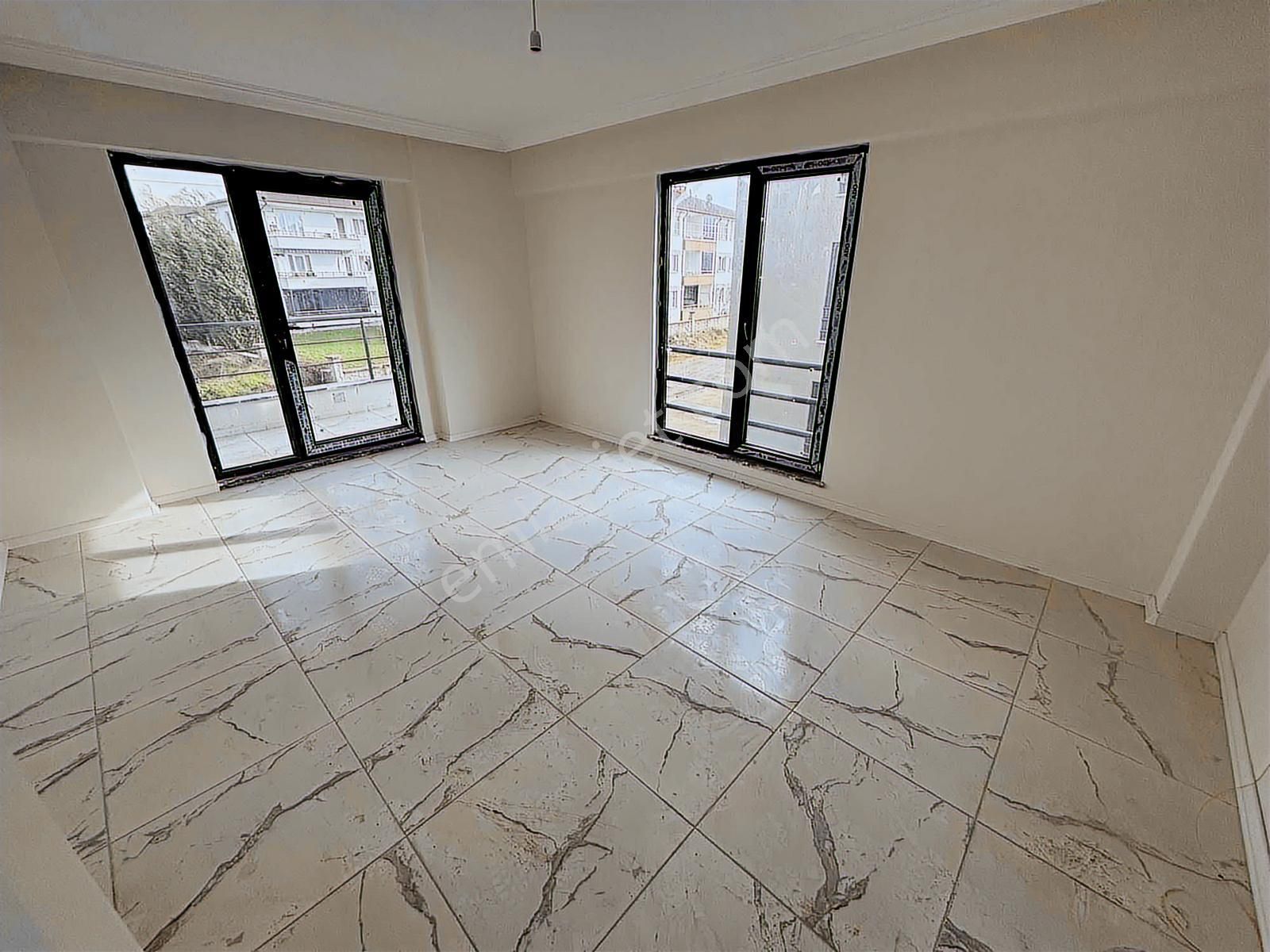 Ömerciklerde | Ara Kat | İskanlı | Ön Cephe | Sıfır | 3+1 Daire - Görsel 12