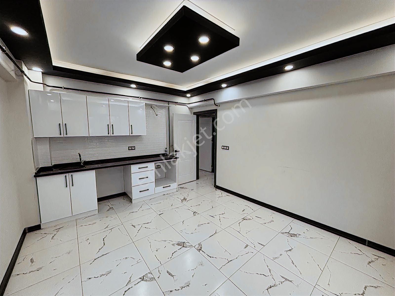 Yeni Camiye 200m Mesafede | İskanlı | Yüksek Giriş | 2+0 Daire - Görsel 6