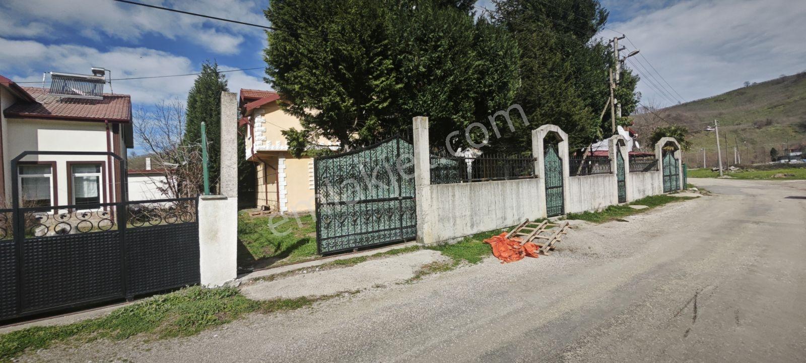 Merkezi Konumda Bahçeli Müstakil Tribkeks Ev - Görsel 32