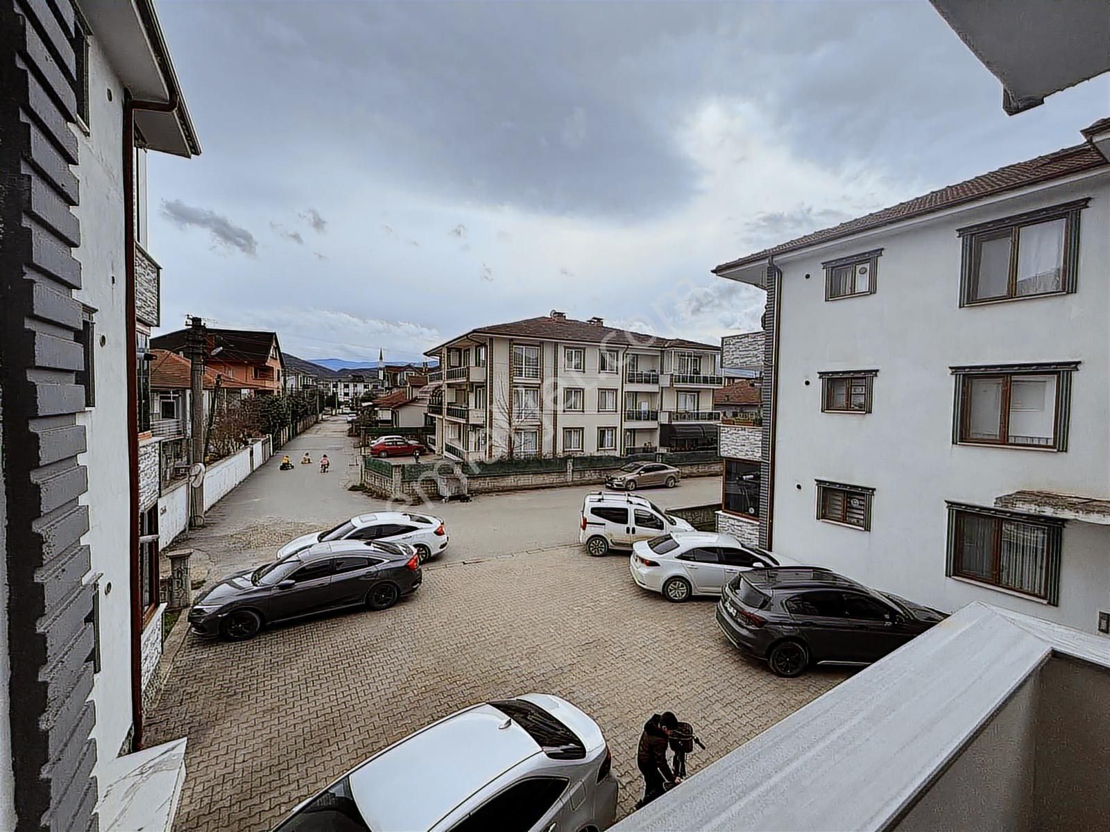 Merkezde | Katılıma Uygun | Ara Kat | Ön Cephe | İskanlı | 3+1 - Görsel 15