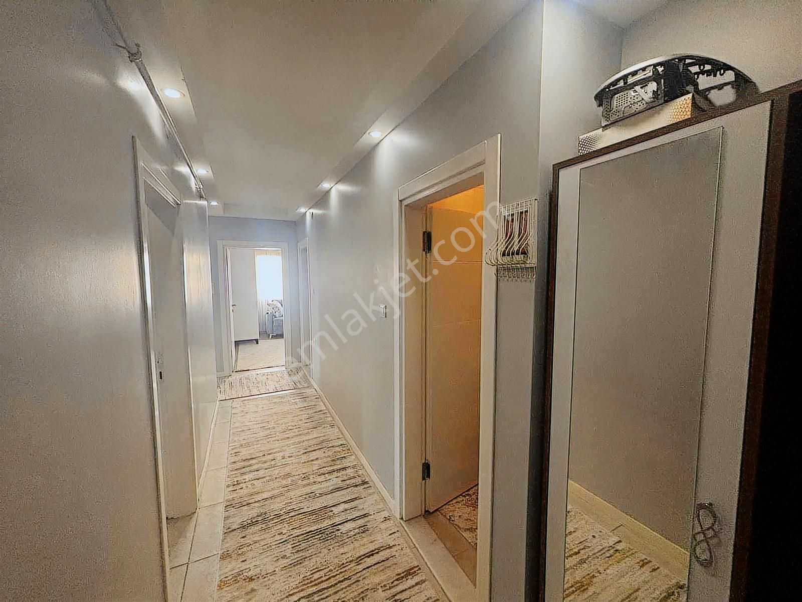 Uzpark Sitesinde Satılık Lüks 3+1 Daire - Görsel 13