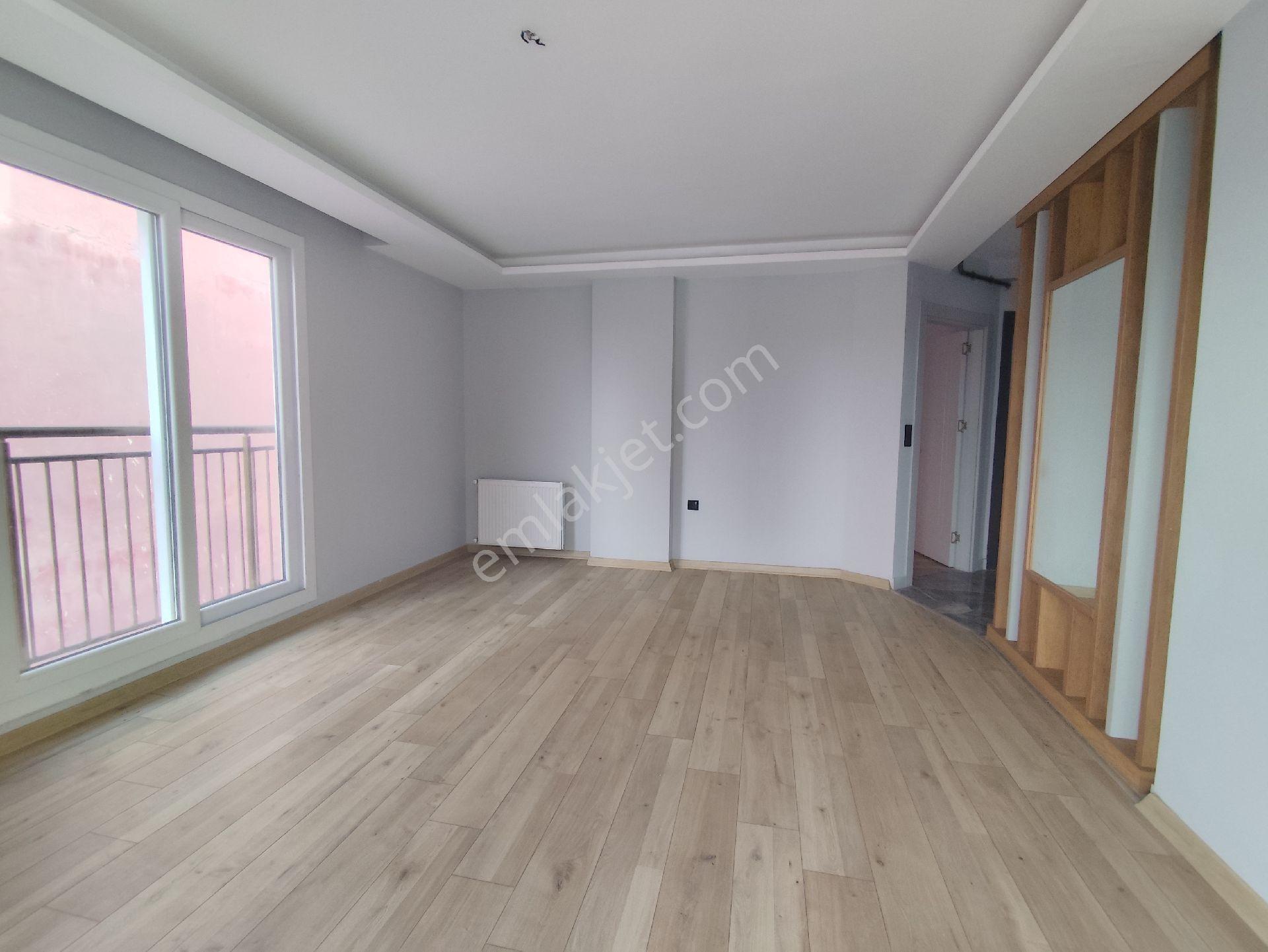 Kozanyolu'nda Kiralık 3+1 Kombili Az Katlı Daire! - Görsel 5