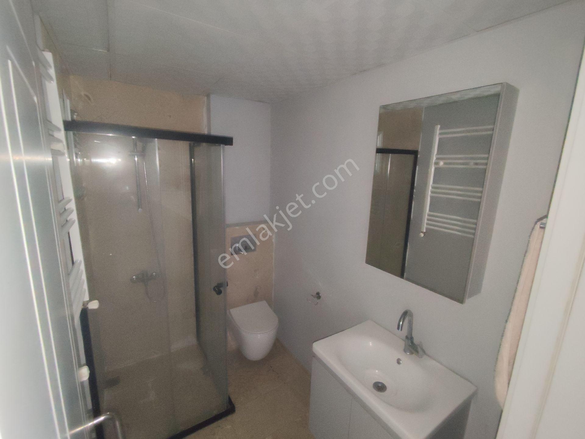 Kozanyolu'nda Kiralık 3+1 Kombili Az Katlı Daire! - Görsel 21