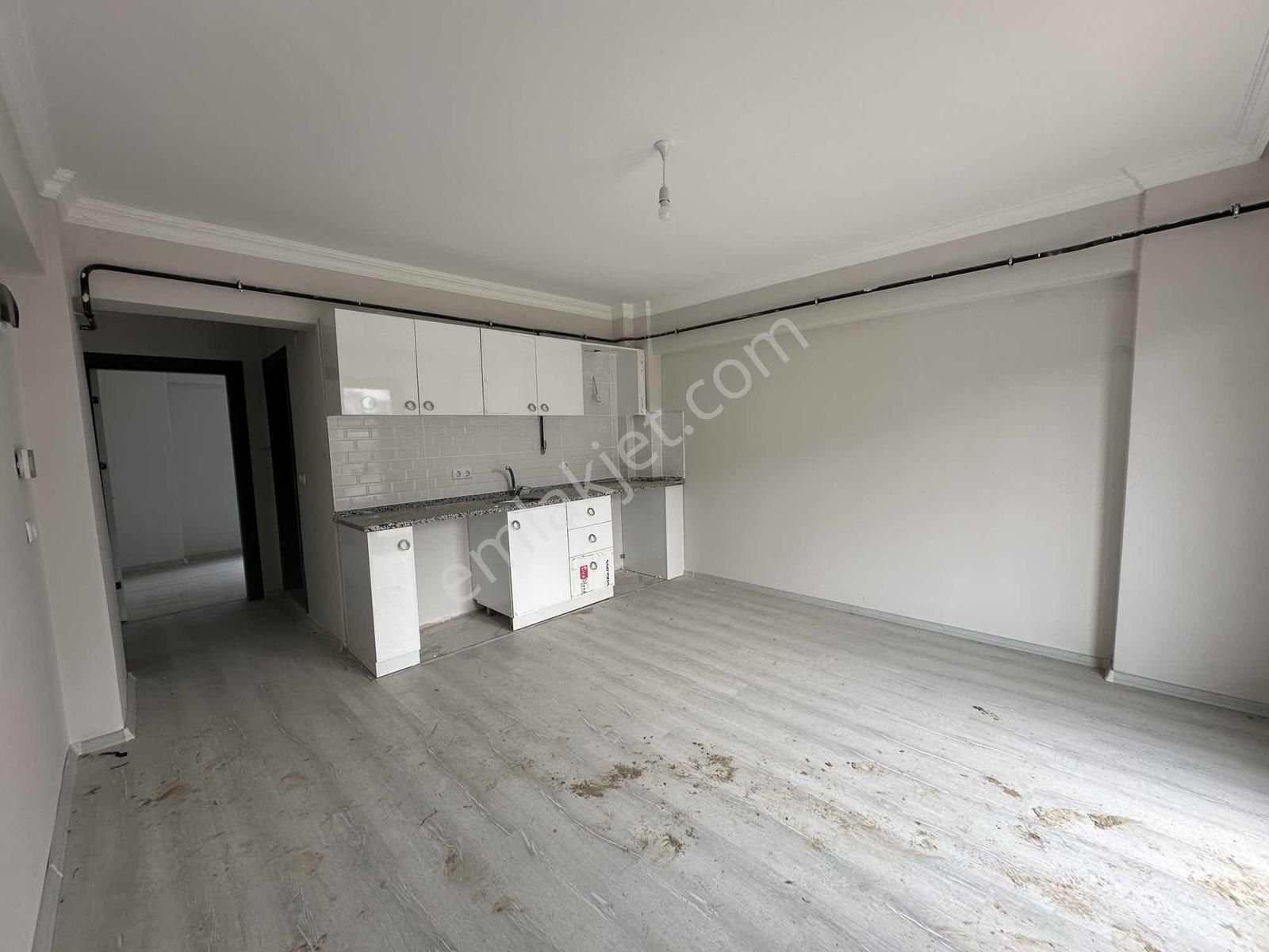 Aker Emlaktan Yunus Emre Mahallesinde İskanlı - Görsel 7