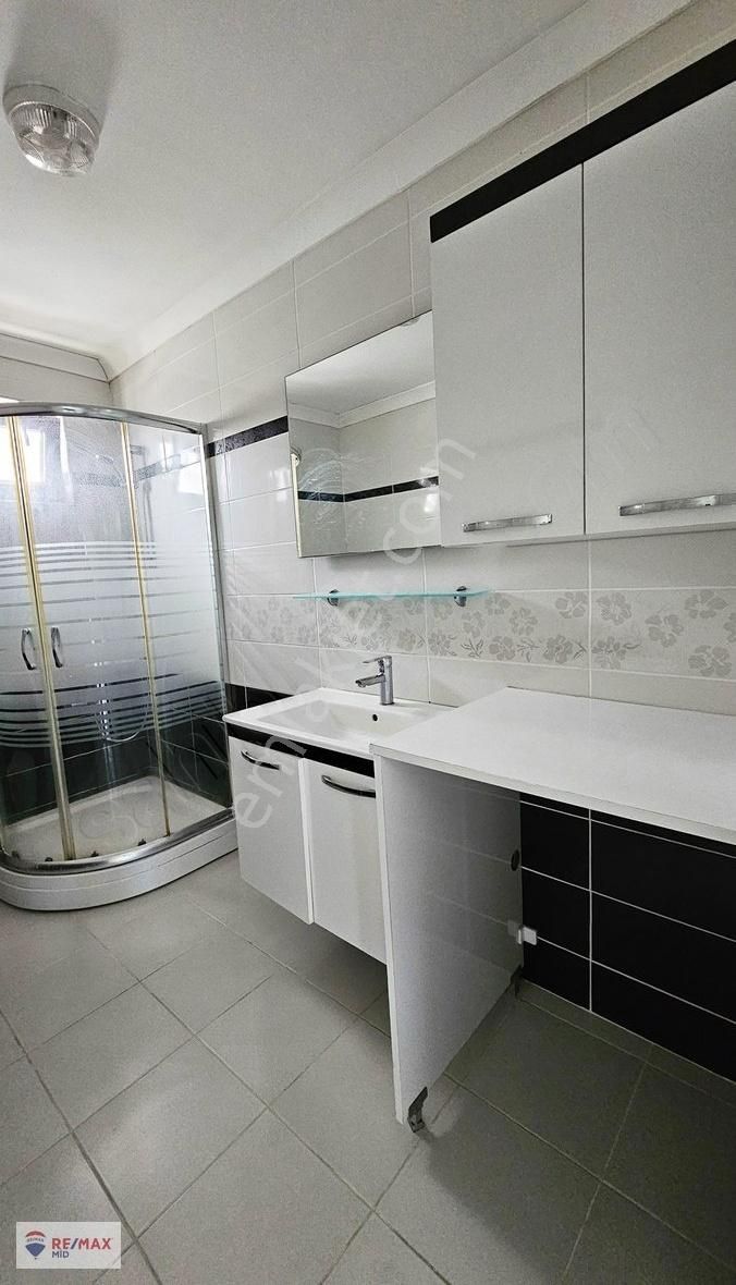 Remax Mid'den Paşa Alanı Mahallesinde Satılık 3+1 Daire - Görsel 27