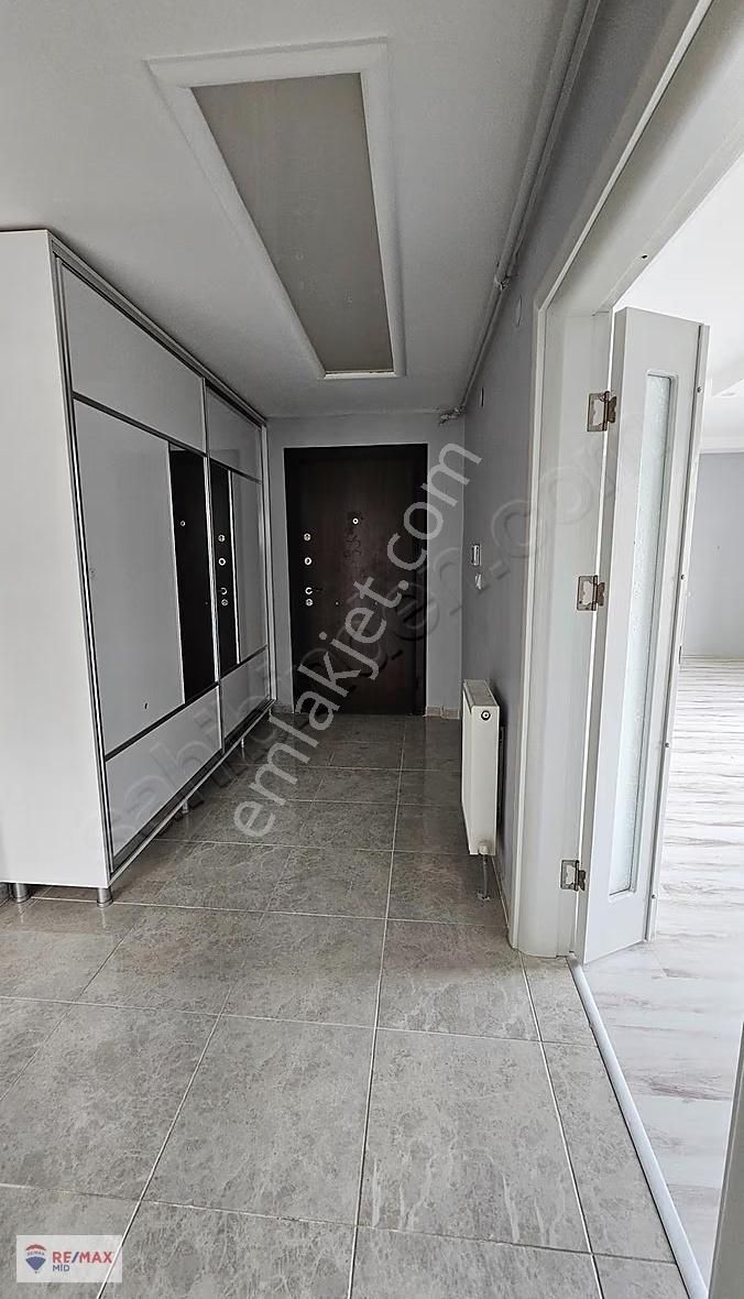 Remax Mid'den Paşa Alanı Mahallesinde Satılık 3+1 Daire - Görsel 23