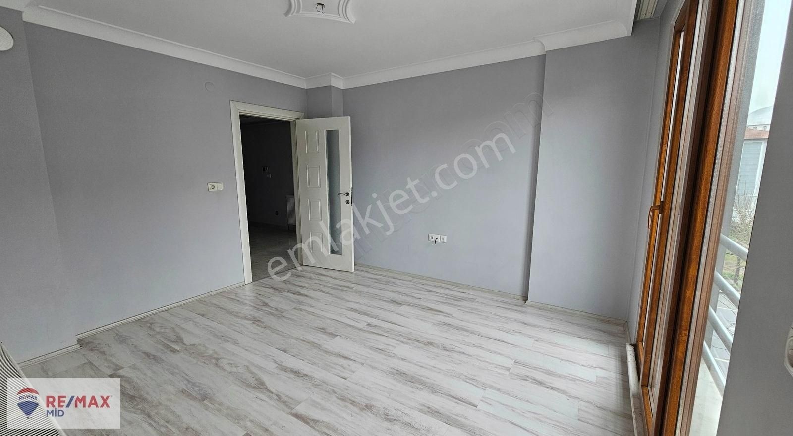 Remax Mid'den Paşa Alanı Mahallesinde Satılık 3+1 Daire - Görsel 9