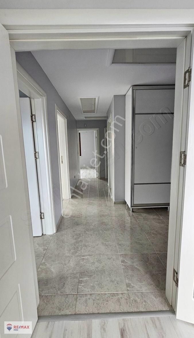 Remax Mid'den Paşa Alanı Mahallesinde Satılık 3+1 Daire - Görsel 13