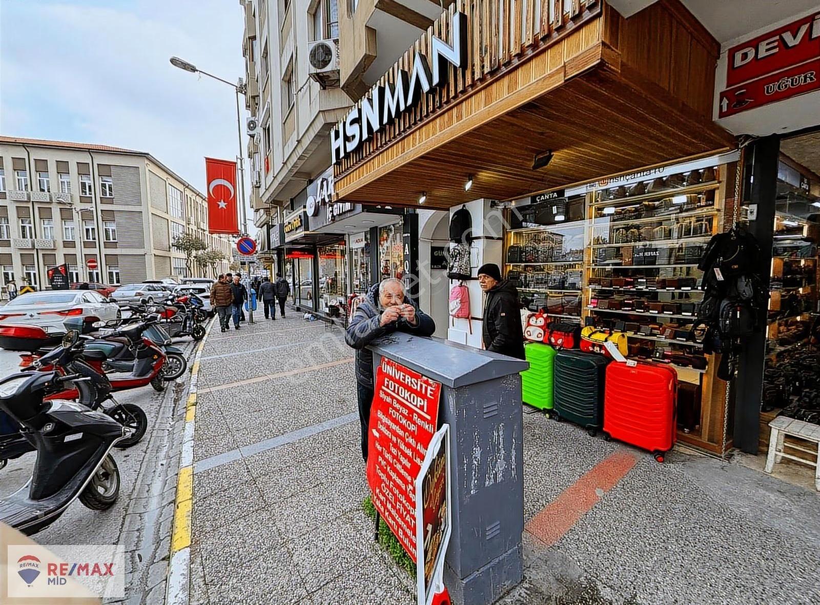 Remax Mid'den Kızılay Cad. Üzerinde Satılık Dükkan - Görsel 11