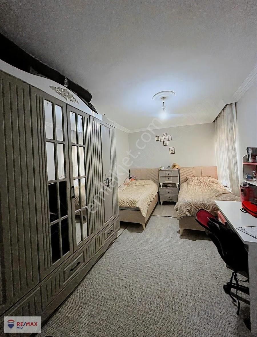 Remax Mıd 'den Çarşı Merkezde Satılık Emsalsız Daıre - Görsel 15