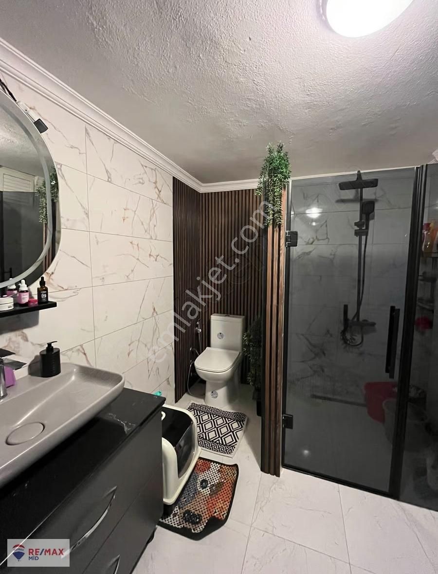 Remax Mıd 'den Çarşı Merkezde Satılık Emsalsız Daıre - Görsel 2