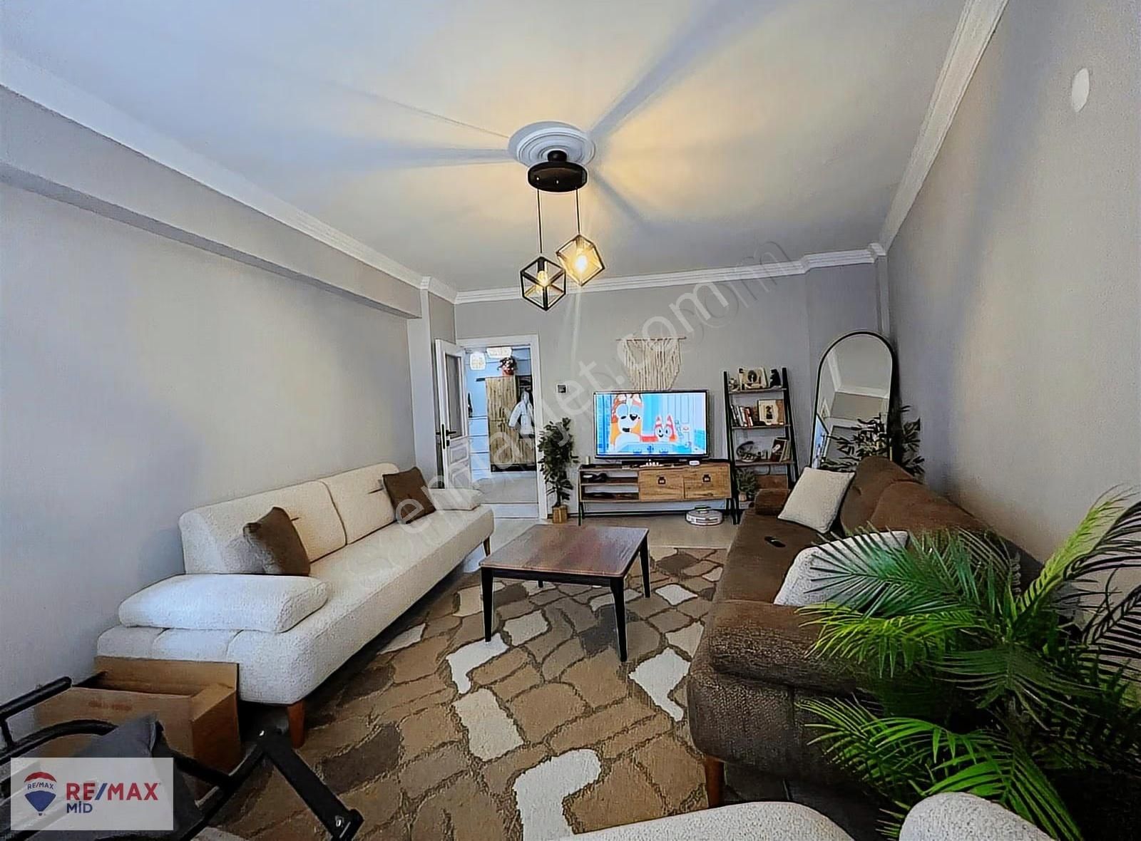 Remax Mıd 'den Çarşı Merkezde Satılık Emsalsız Daıre - Görsel 24