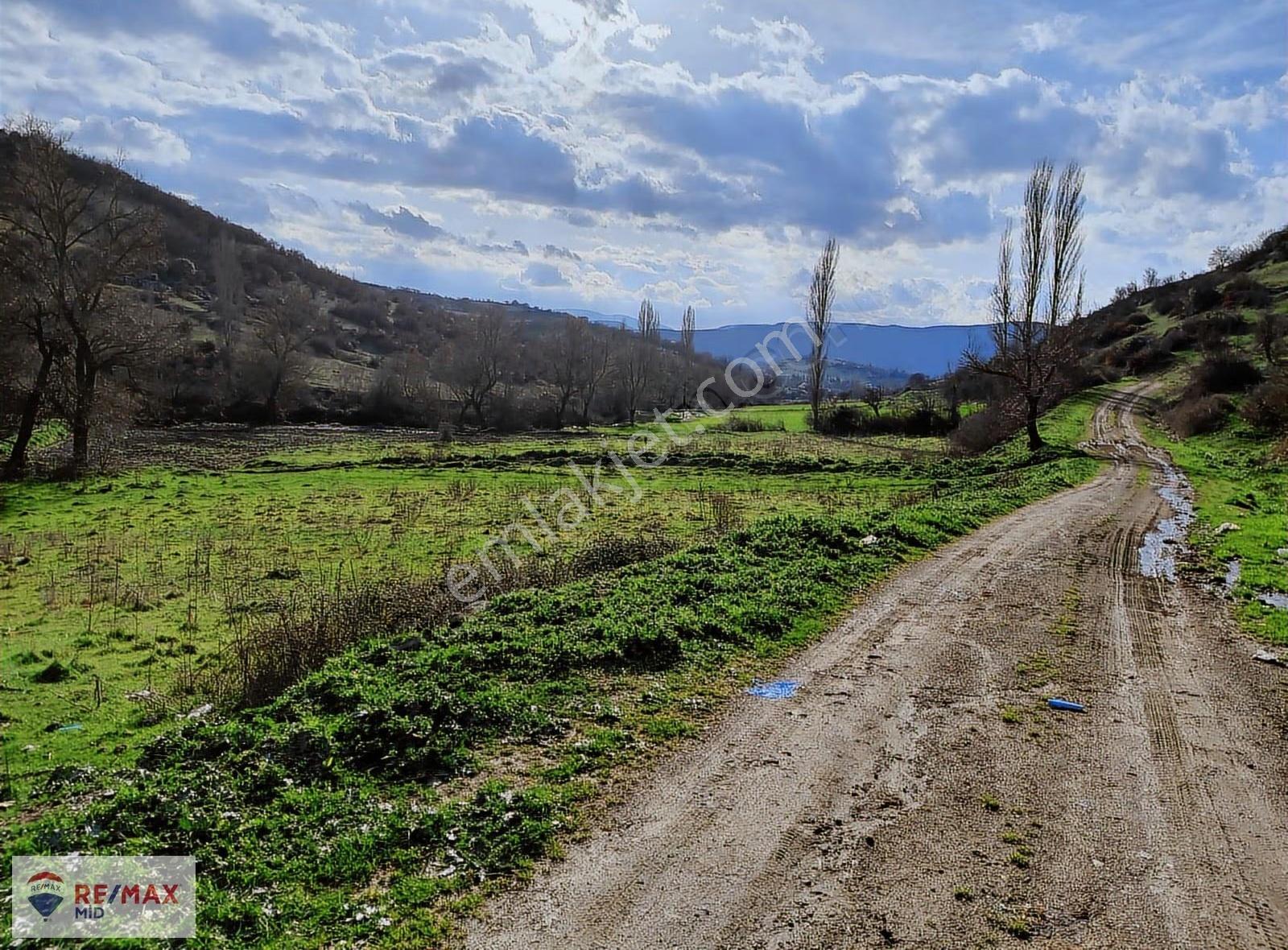 Remax Mid'den Bigadiç Kozpınar Mahallesi Satılık Arsa - Görsel 7