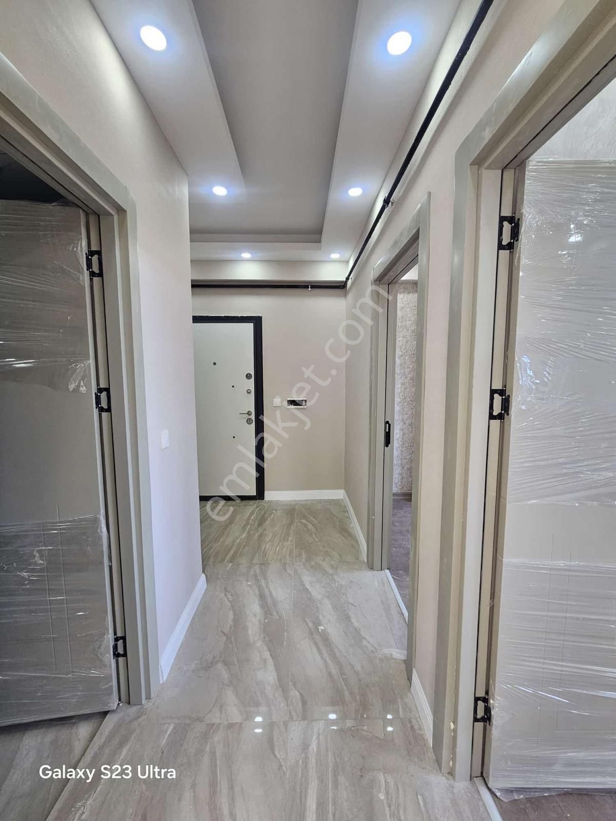 Uygun Fiyata 2+0 Ful Daire Sifir Daire