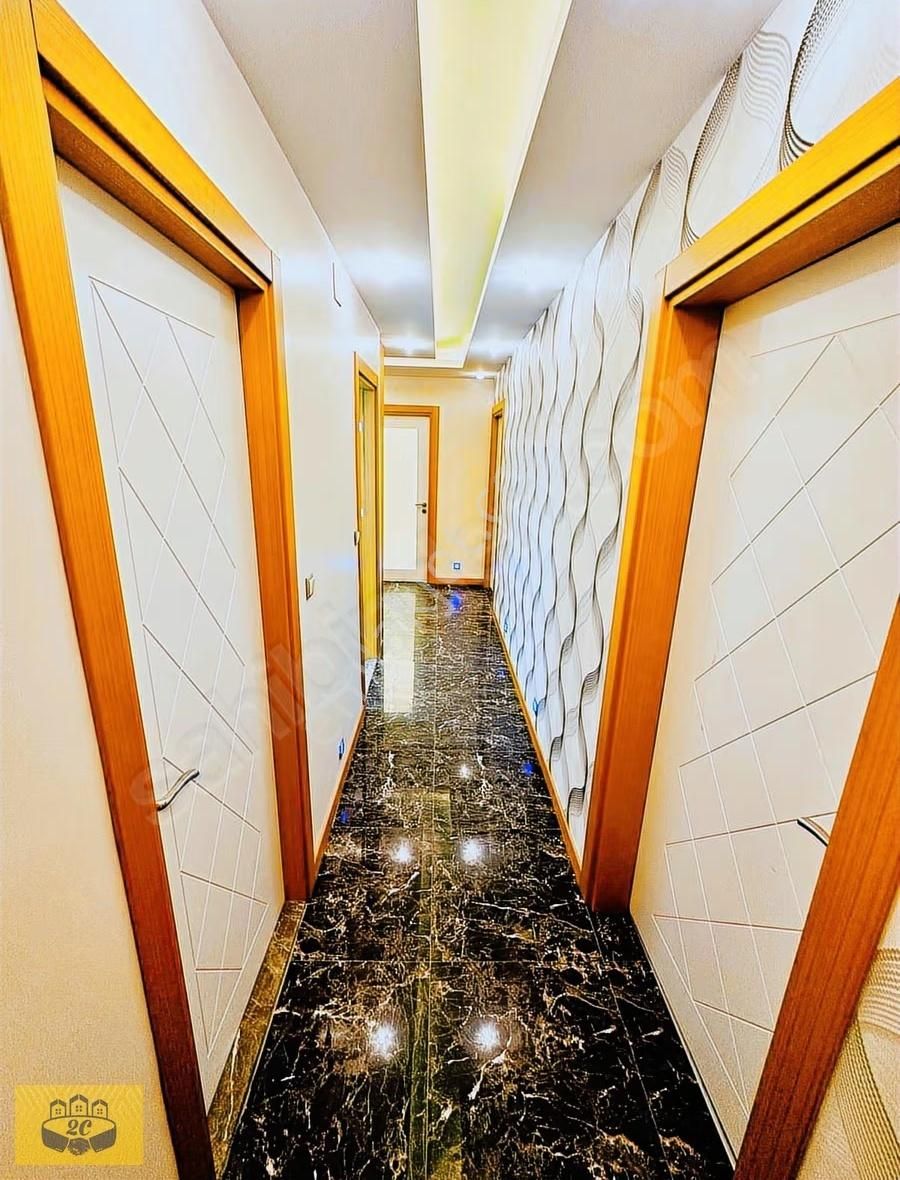 Çukurova/100.yıl 3+1 Giynme Odalı+2banyo+kombi+ankstre+cam Balkn - Görsel 4