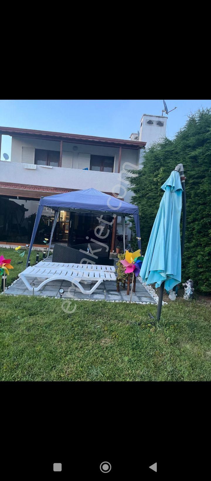 Nezih Sitede Satılık Villa