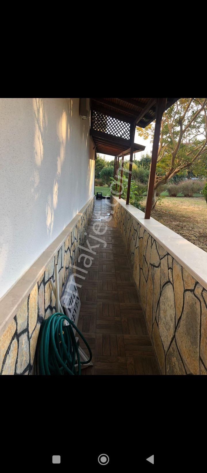 Nezih Sitede Satılık Villa - Görsel 13