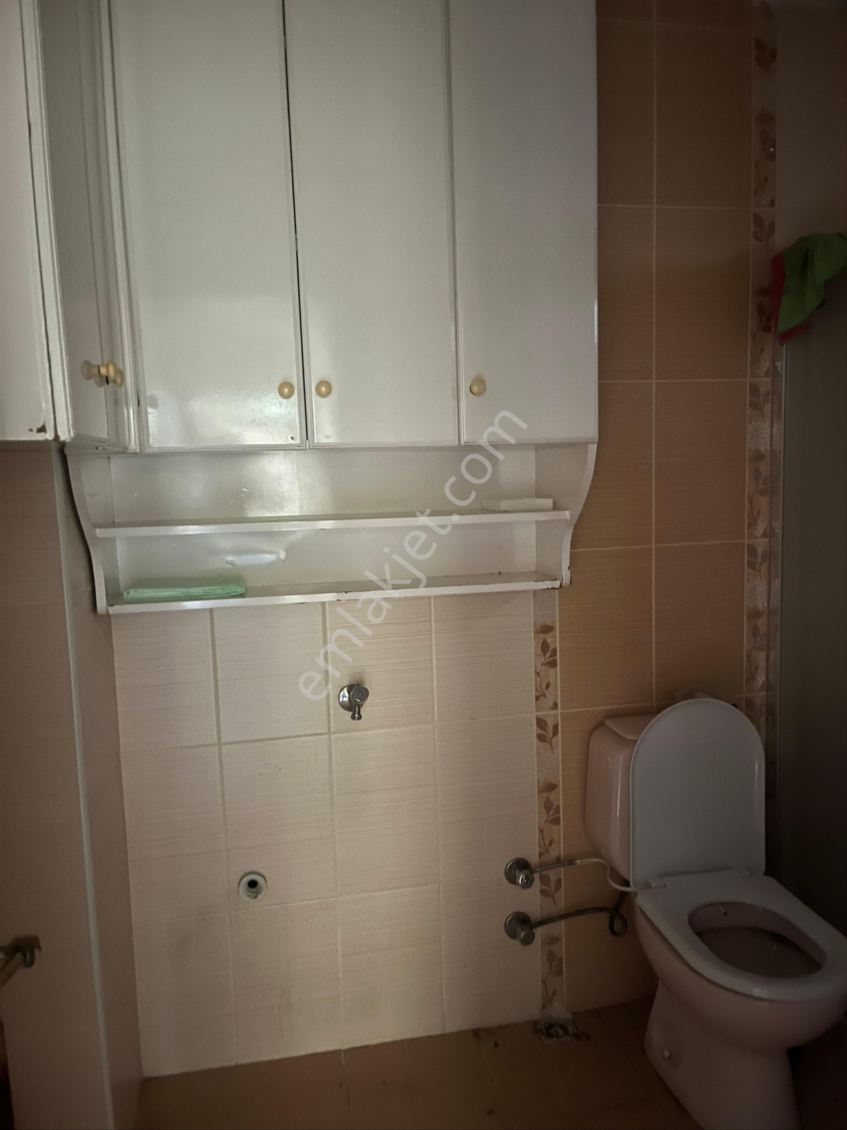 Tramvaya Ve Ana Caddeye Yakın 3+1 Geniş Kiralık Daire - Görsel 24