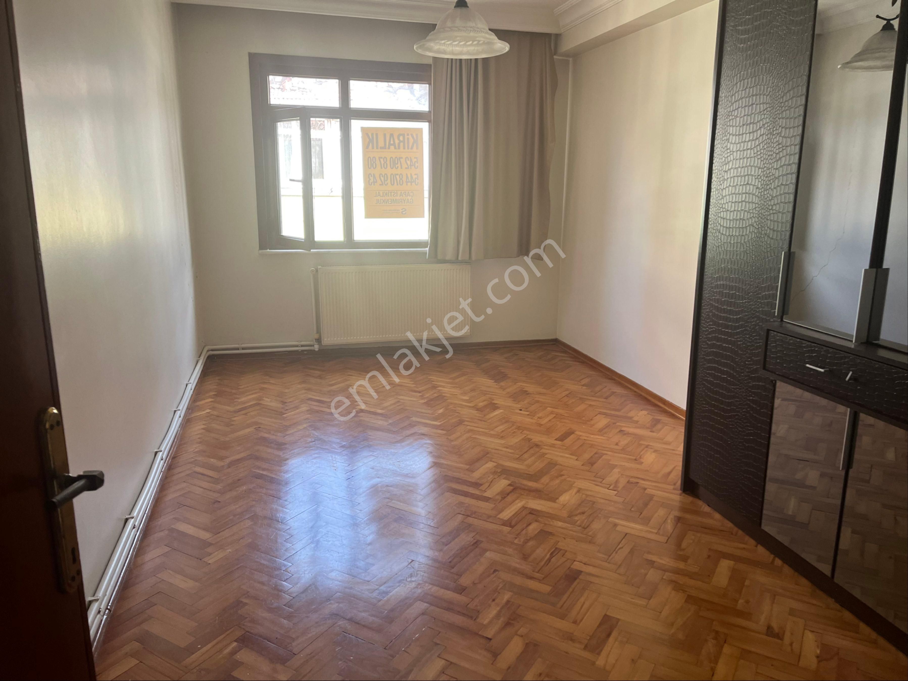 Tramvaya Ve Ana Caddeye Yakın 3+1 Geniş Kiralık Daire - Görsel 13