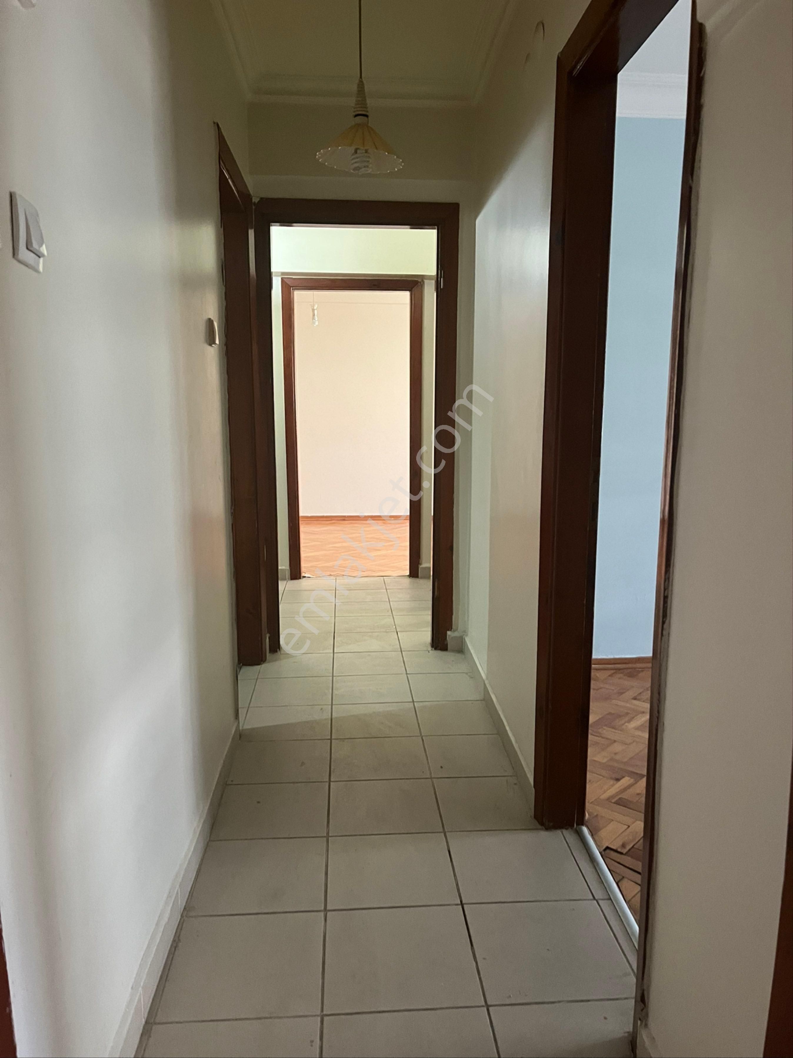 Tramvaya Ve Ana Caddeye Yakın 3+1 Geniş Kiralık Daire - Görsel 30