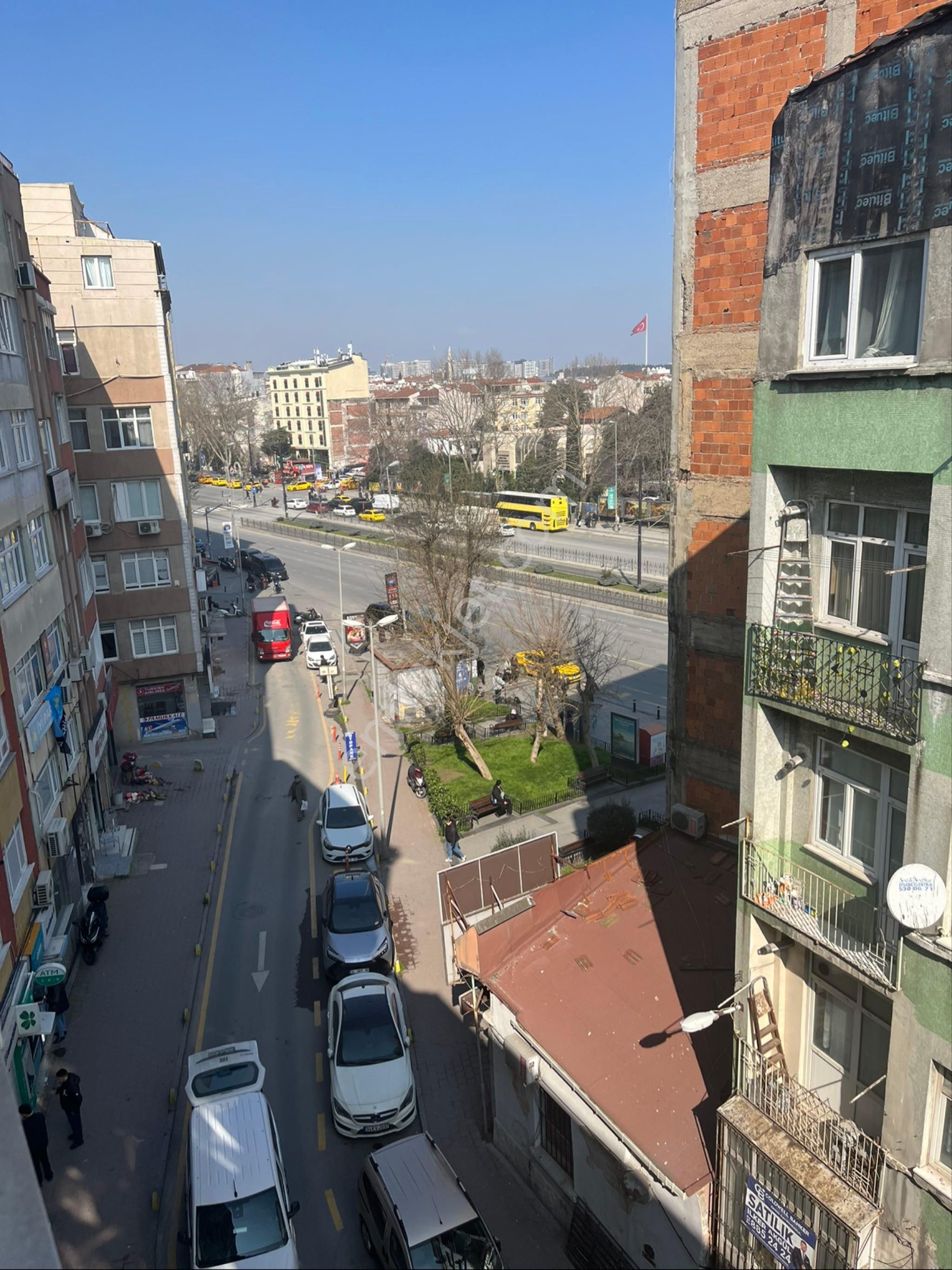 Tramvaya Ve Ana Caddeye Yakın 3+1 Geniş Kiralık Daire - Görsel 27
