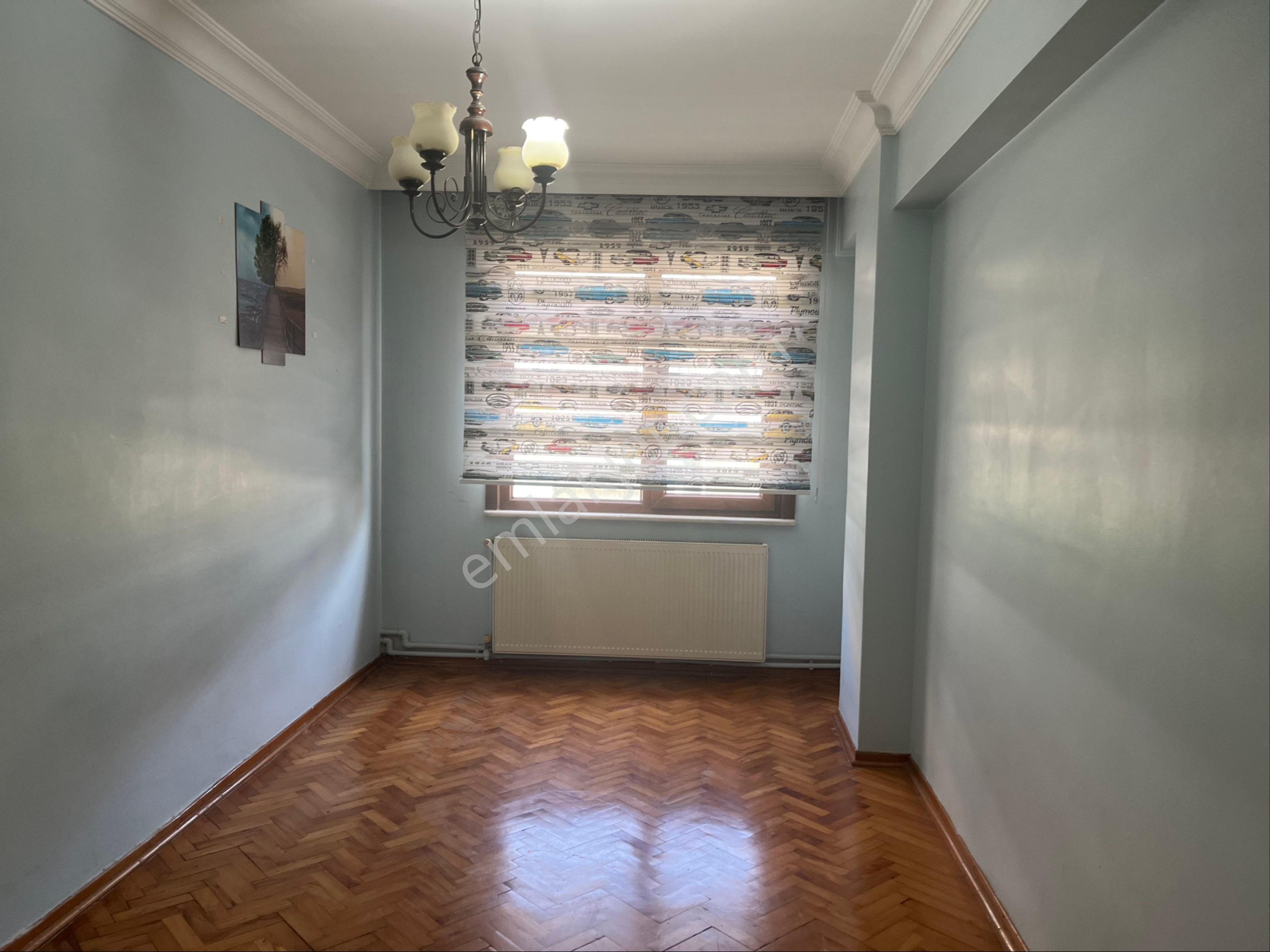 Tramvaya Ve Ana Caddeye Yakın 3+1 Geniş Kiralık Daire - Görsel 11