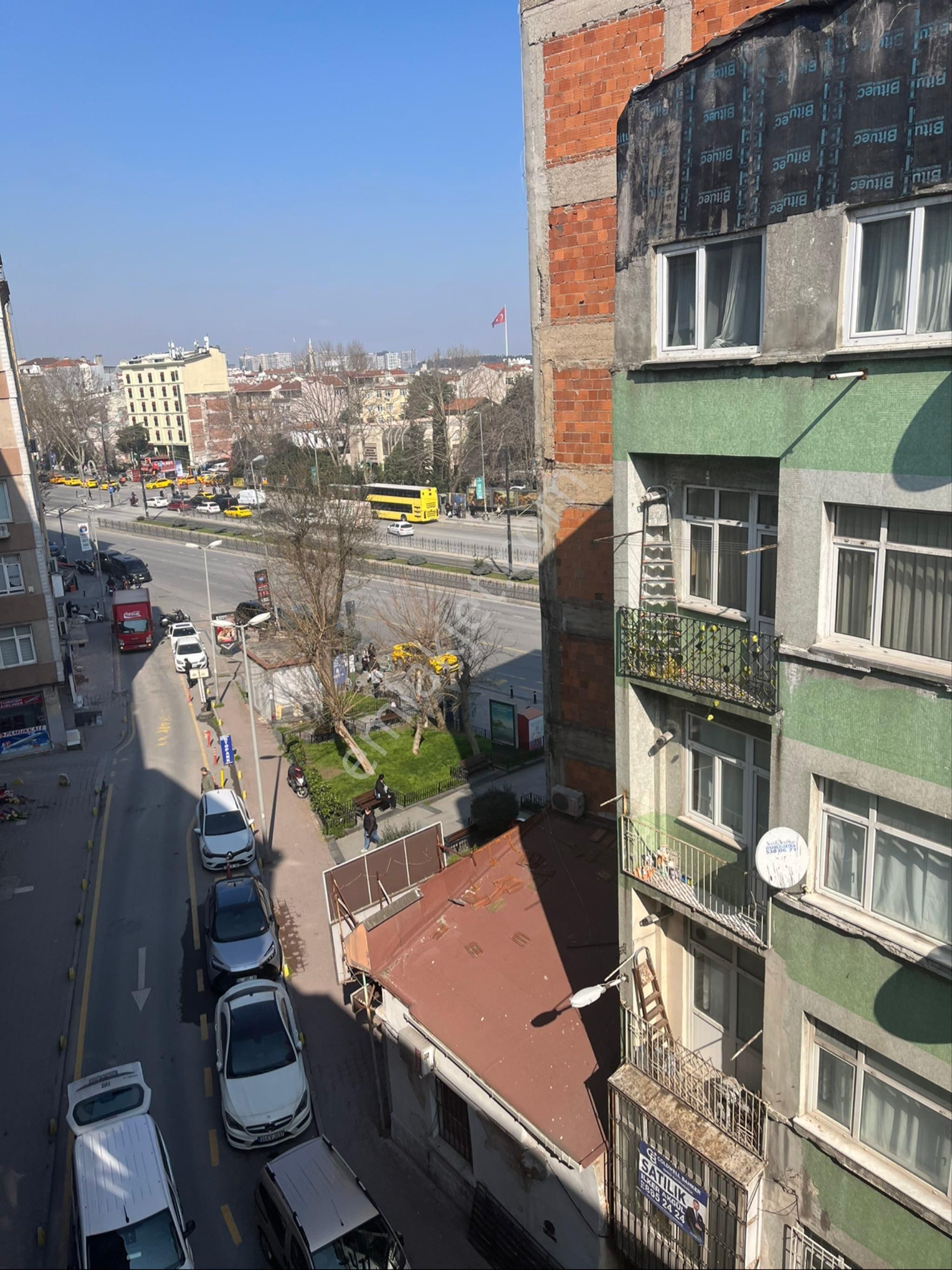Tramvaya Ve Ana Caddeye Yakın 3+1 Geniş Kiralık Daire - Görsel 28