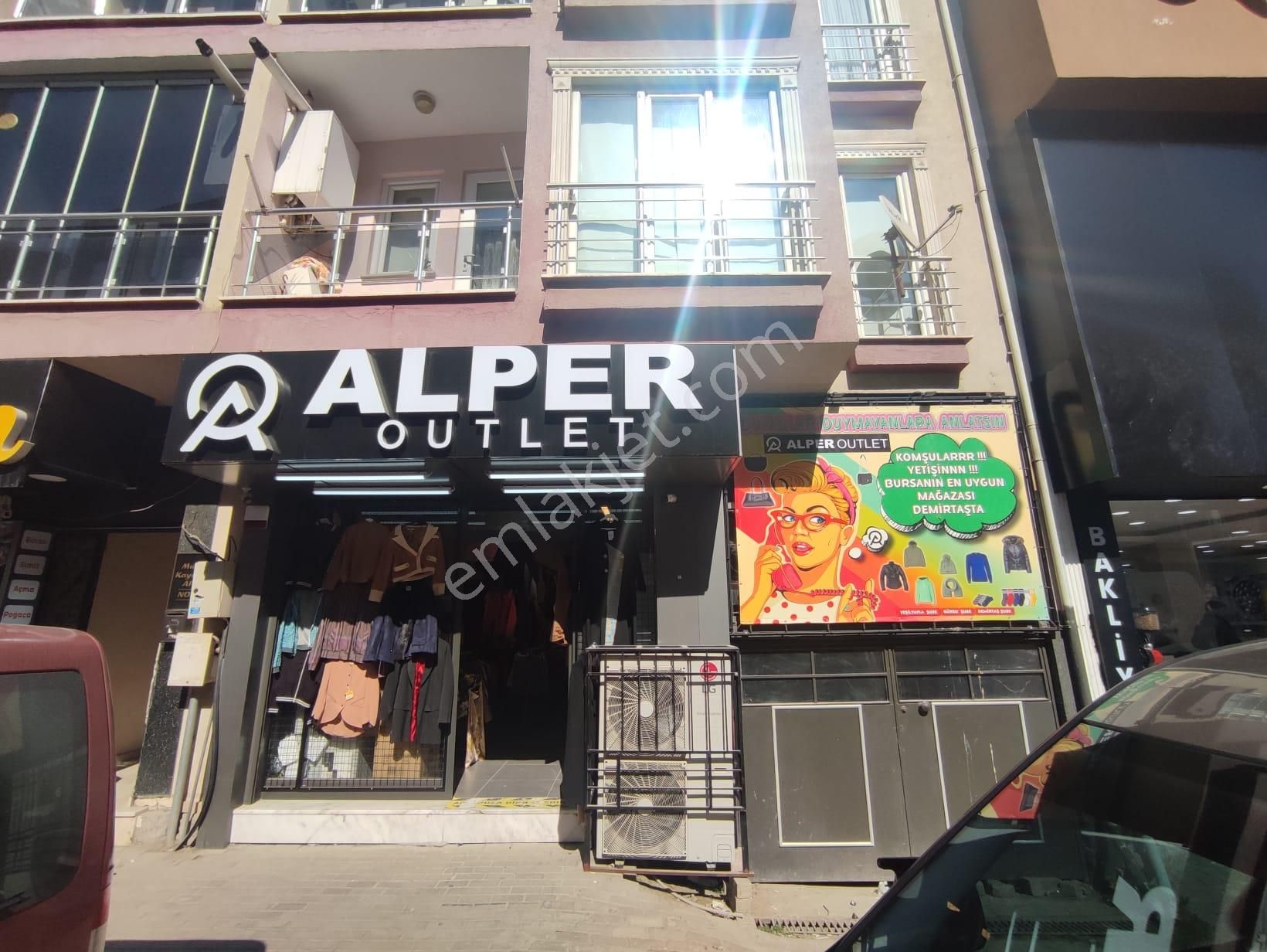 Demirtaş Cumhuriyet 20lik Yolda Kiralık Dükkan Mağaza