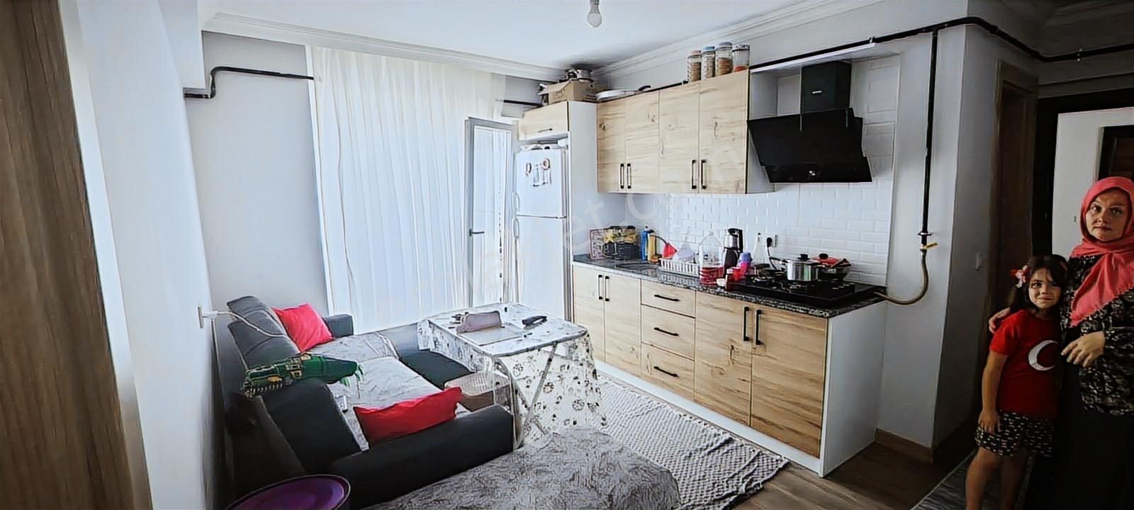 Eşyalı İskanlı Kiracılı 3.kat Satılık 1+1 Daire - Görsel 12
