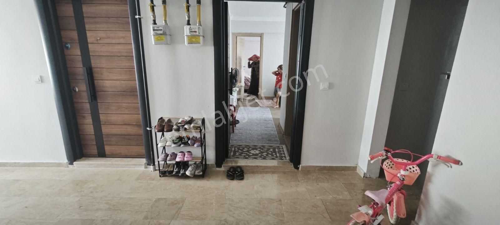 Eşyalı İskanlı Kiracılı 3.kat Satılık 1+1 Daire - Görsel 7