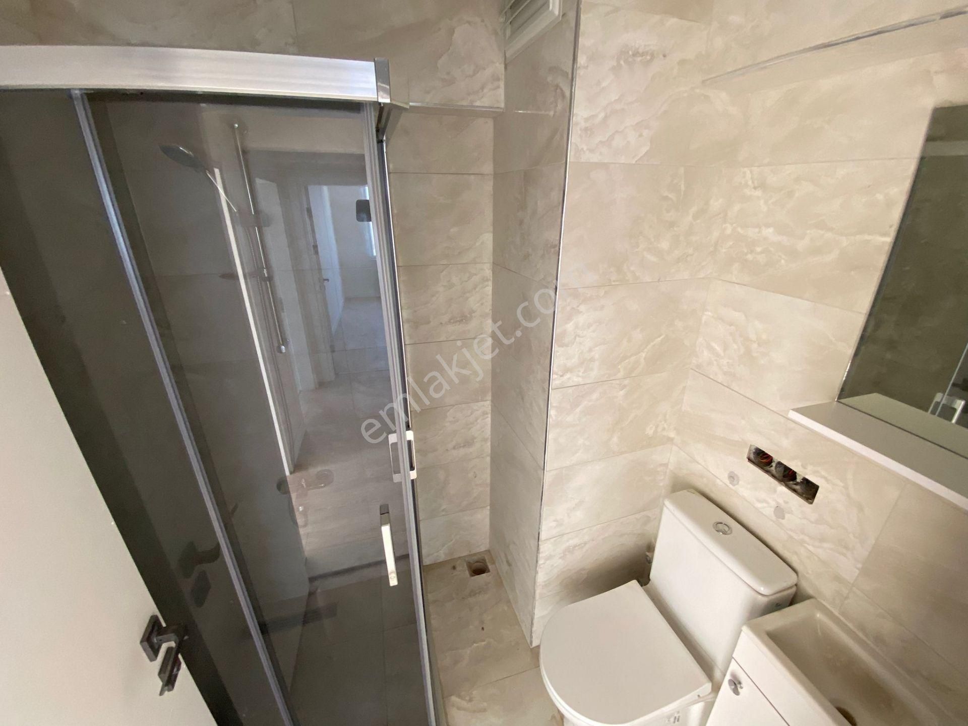 Karasu Çiğdem Emlaktan...yalı Da Merkezi Yerde Kiralık 2+1 - Görsel 21