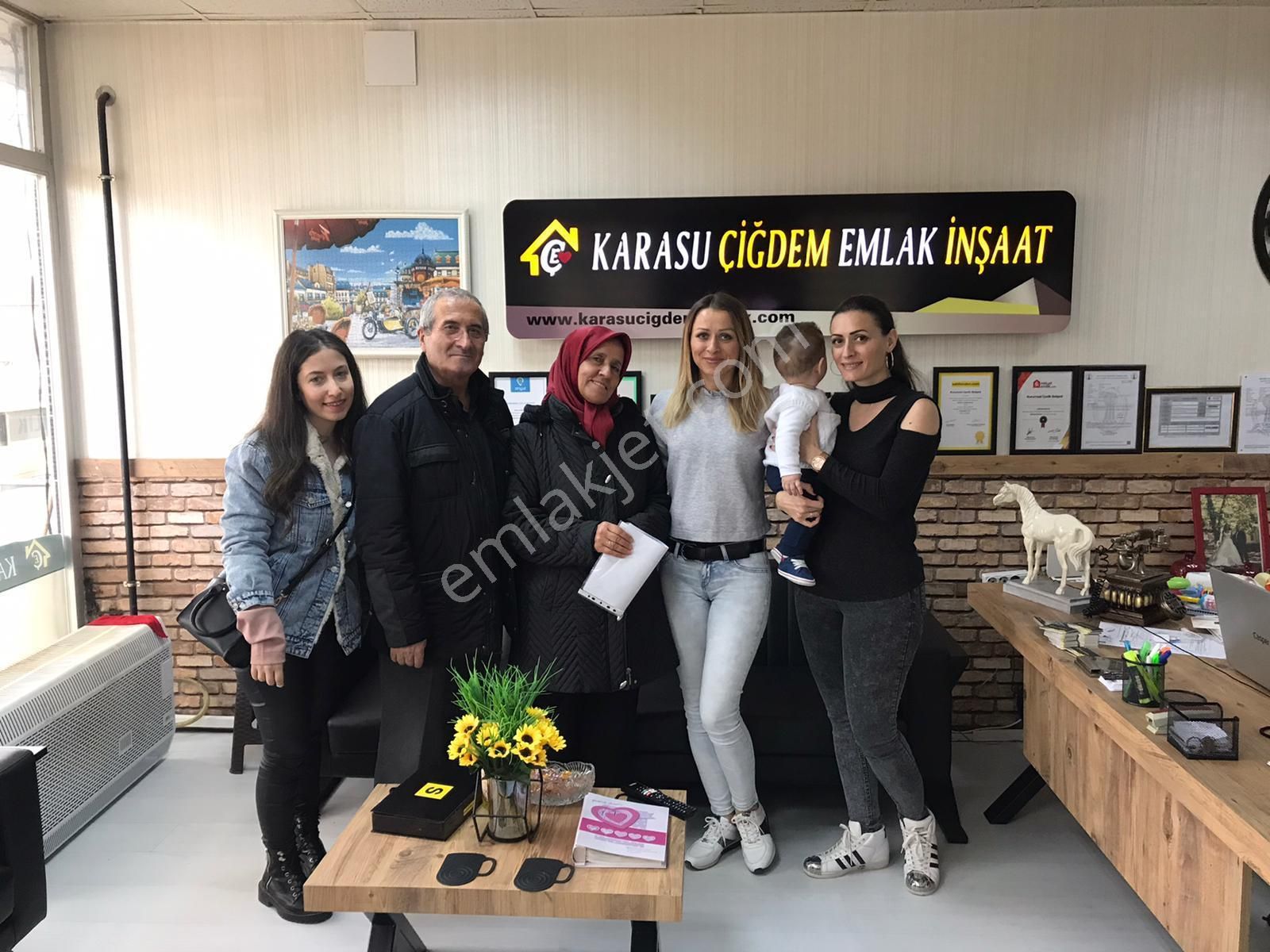 Karasu Çiğdem Emlaktan...yalı Da Merkezi Yerde Kiralık 2+1 - Görsel 34