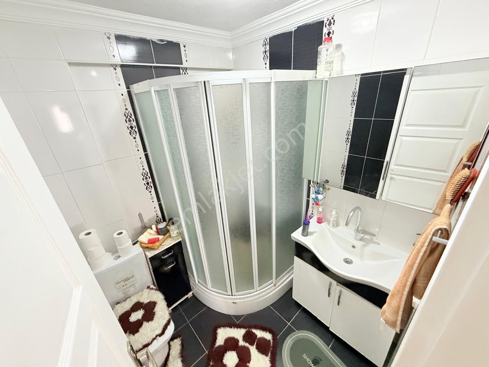 Demiröz'den Mustafa Kemalde Arakat Geniş 3+1 Daire - Görsel 32