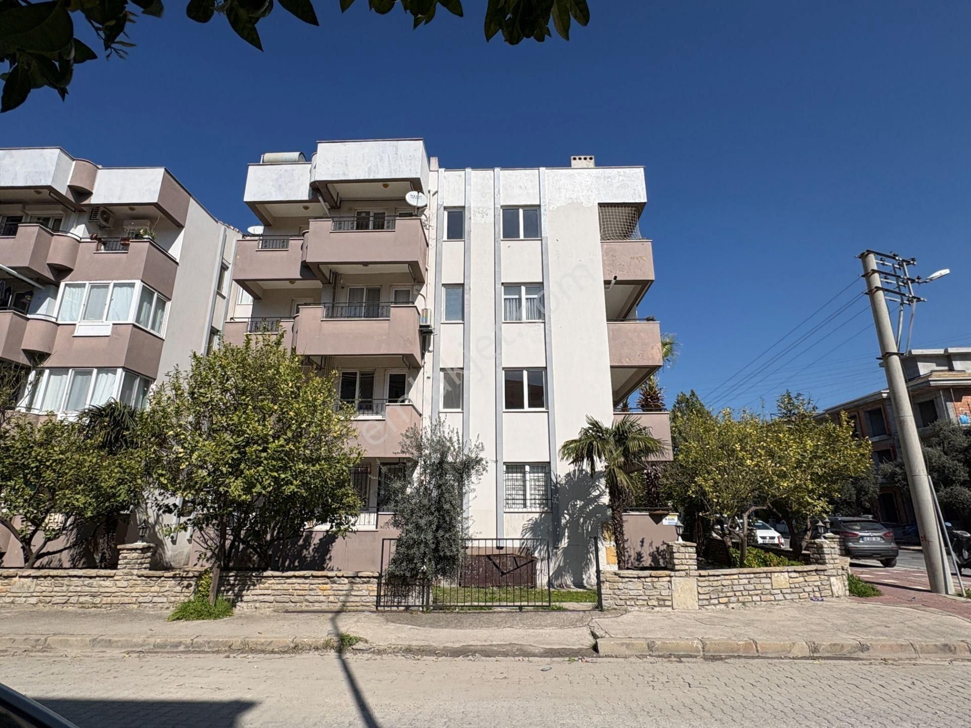 Milas Cumhuriyet Mahallesinde 3+1 Doğalgazlı Kiralık Daire - Görsel 2