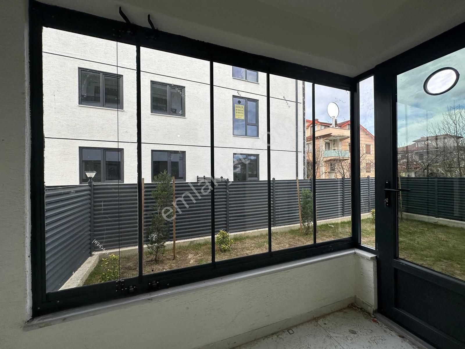 Aker Emlaktan İskanlı Bahçeli Lüks 2+1 Daire - Görsel 21