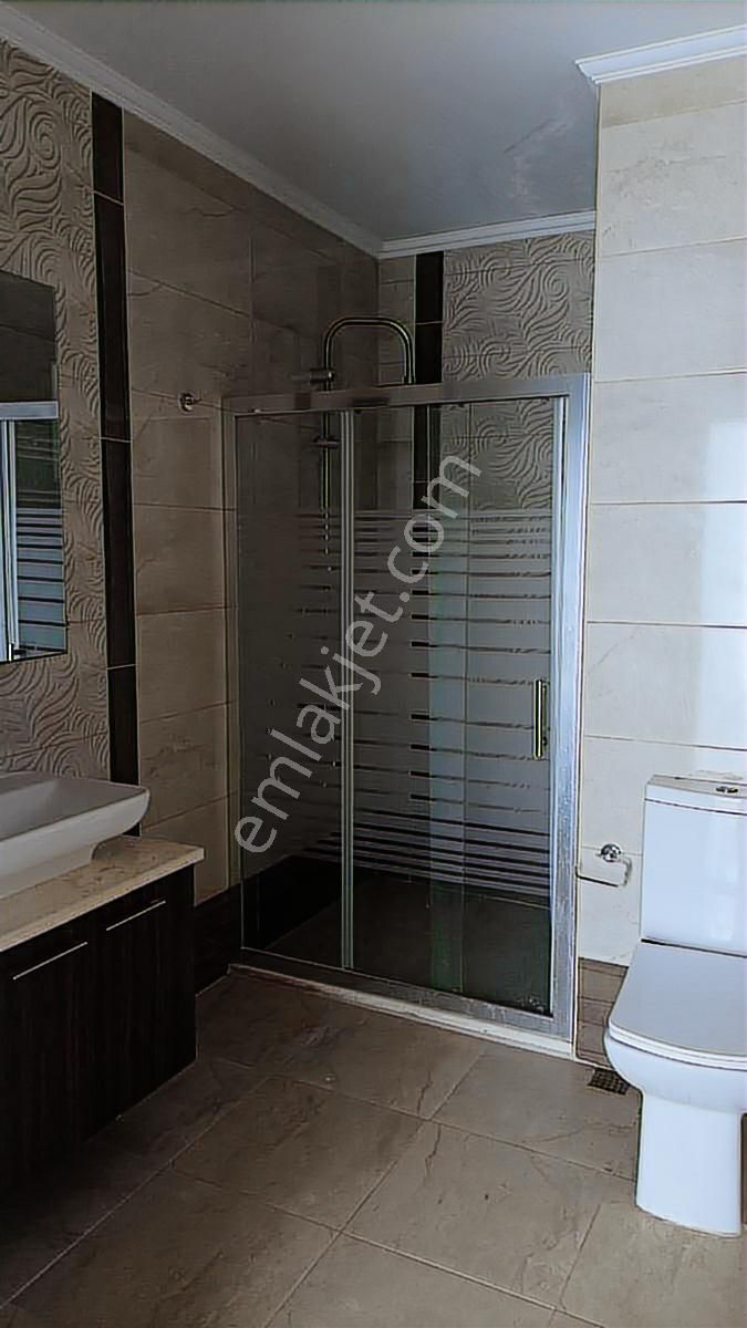 Kuşadası Ege Mh Nezih Site İçerisinde 3+1.kapalı Mutfaklı,kirlk - Görsel 29