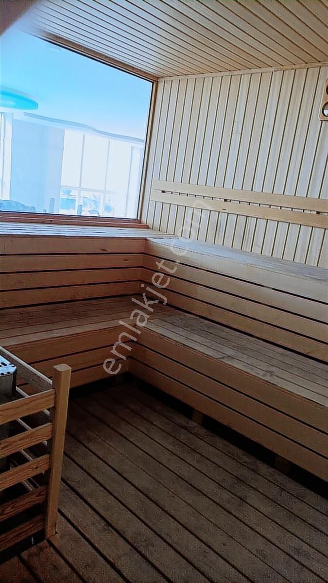 Kuşadası Ege Mh Nezih Site İçerisinde 3+1.kapalı Mutfaklı,kirlk - Görsel 23