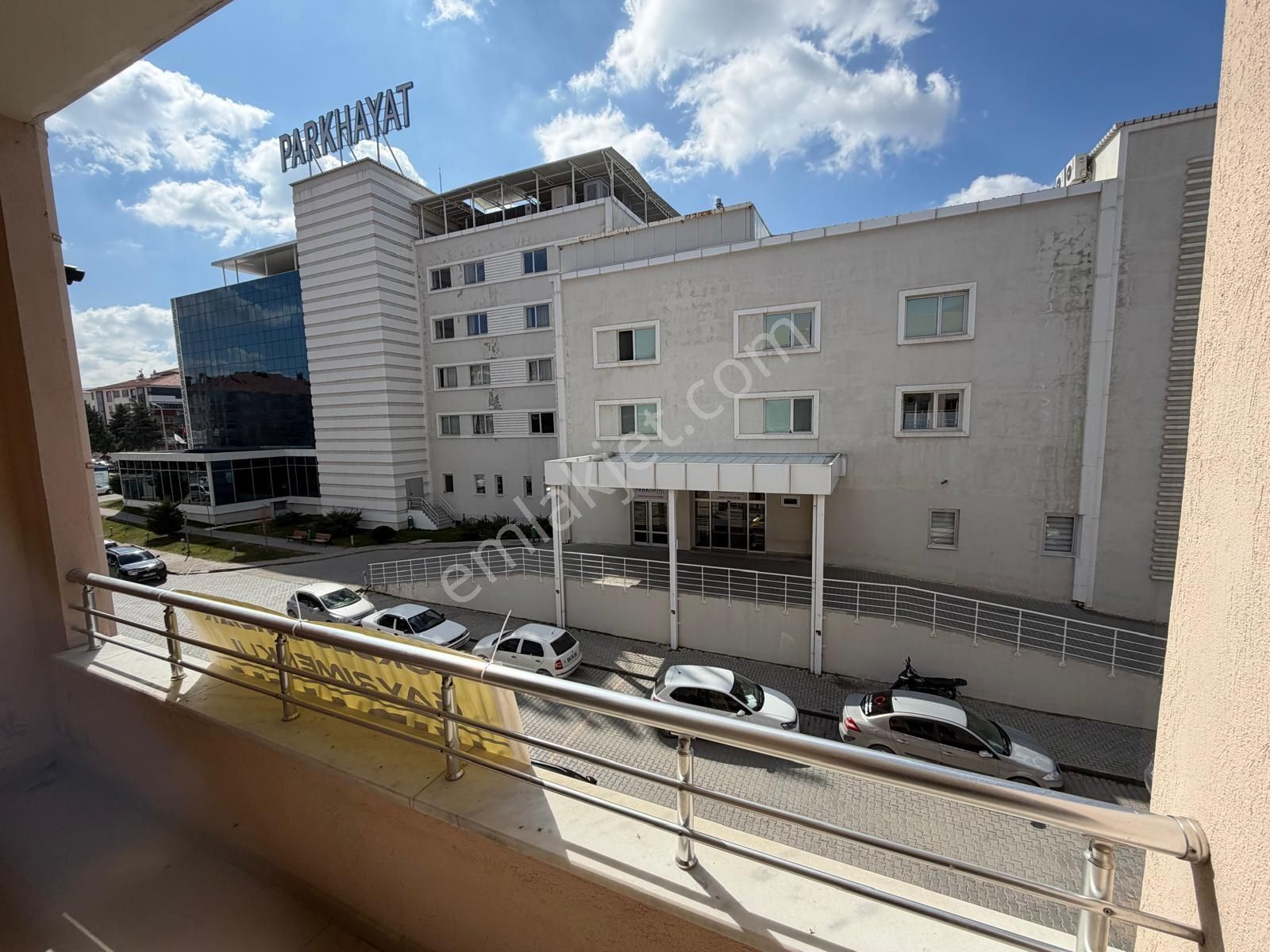 Yüksel Emlaktan İstasyon Mahallesi Park Hayat Hastanesi Karşısında Kiralık Daire - Görsel 13