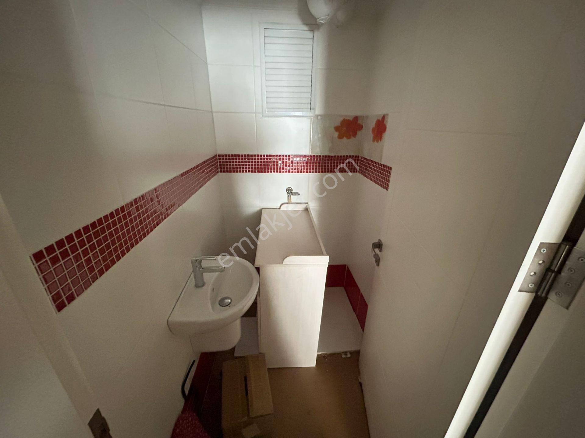 Taner'den Akpınar Mah'de 3+1 Orta Kat Çift Banyolu Asansörlü - Görsel 29