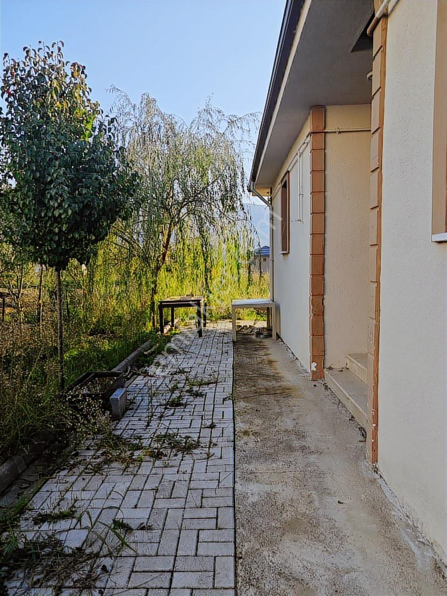 1.150 Metrekare Arsa İçinde 130 Metrekare Lüks 3+1 Yerdenısı Ev - Görsel 15