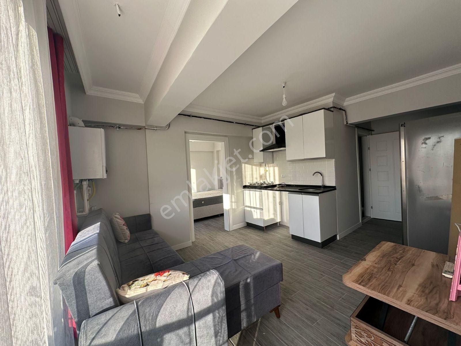 Aker Emlaktan Lüx Site İçerisinde Eşyalı 1+1 - Görsel 5