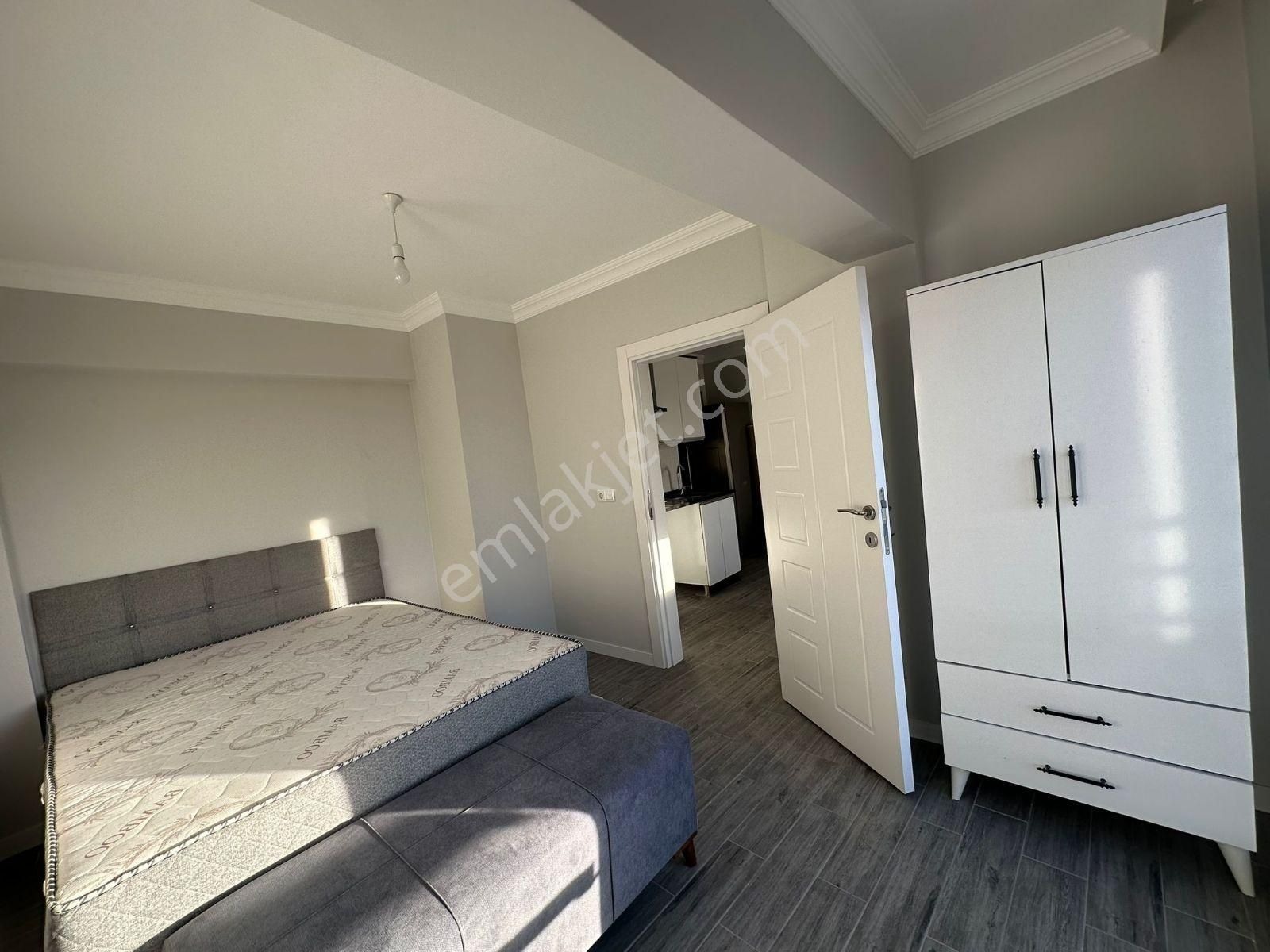 Aker Emlaktan Lüx Site İçerisinde Eşyalı 1+1 - Görsel 4