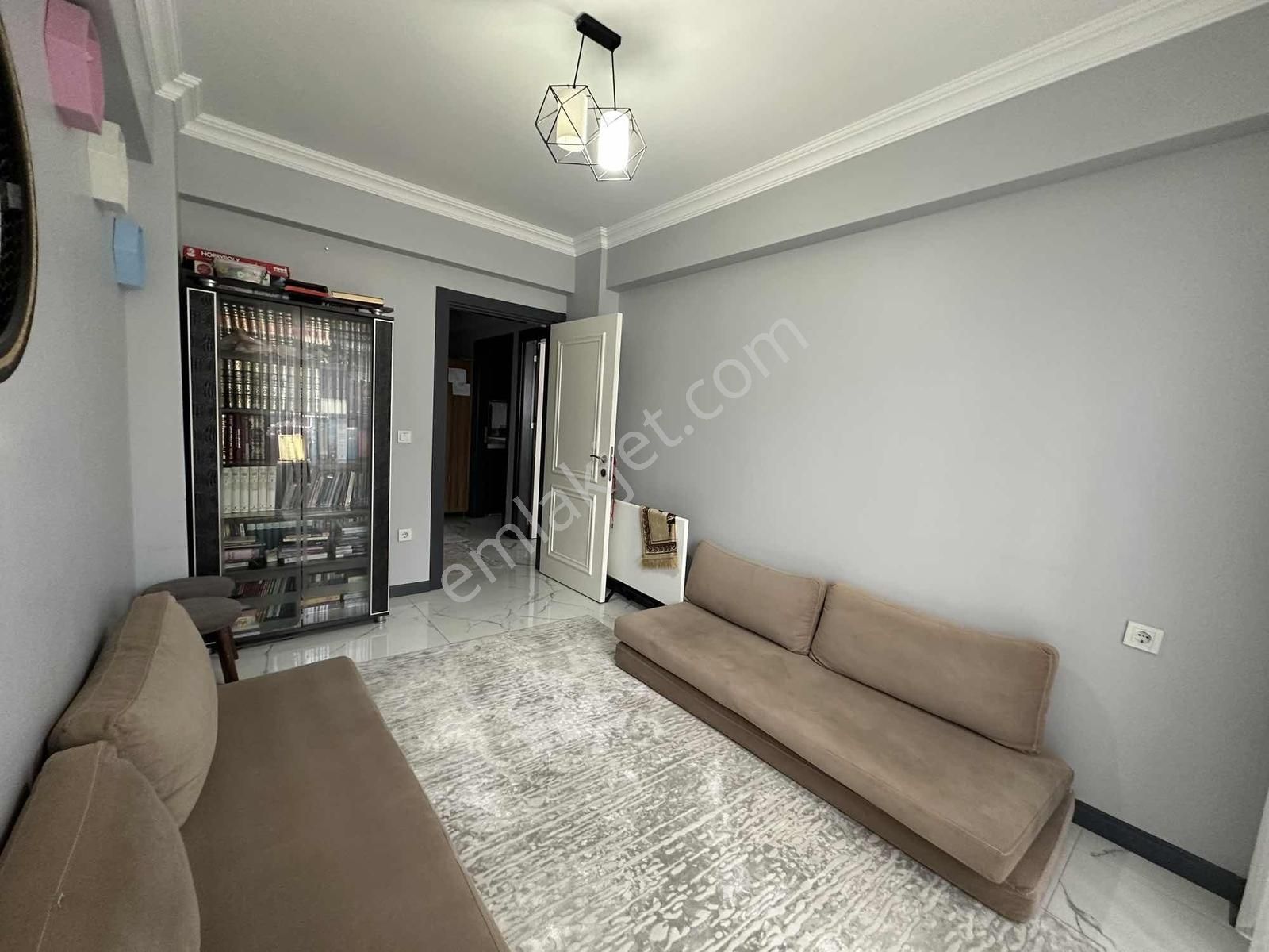 Merkezi Konumda İskanlı 3+1 Lüks Daire - Görsel 21