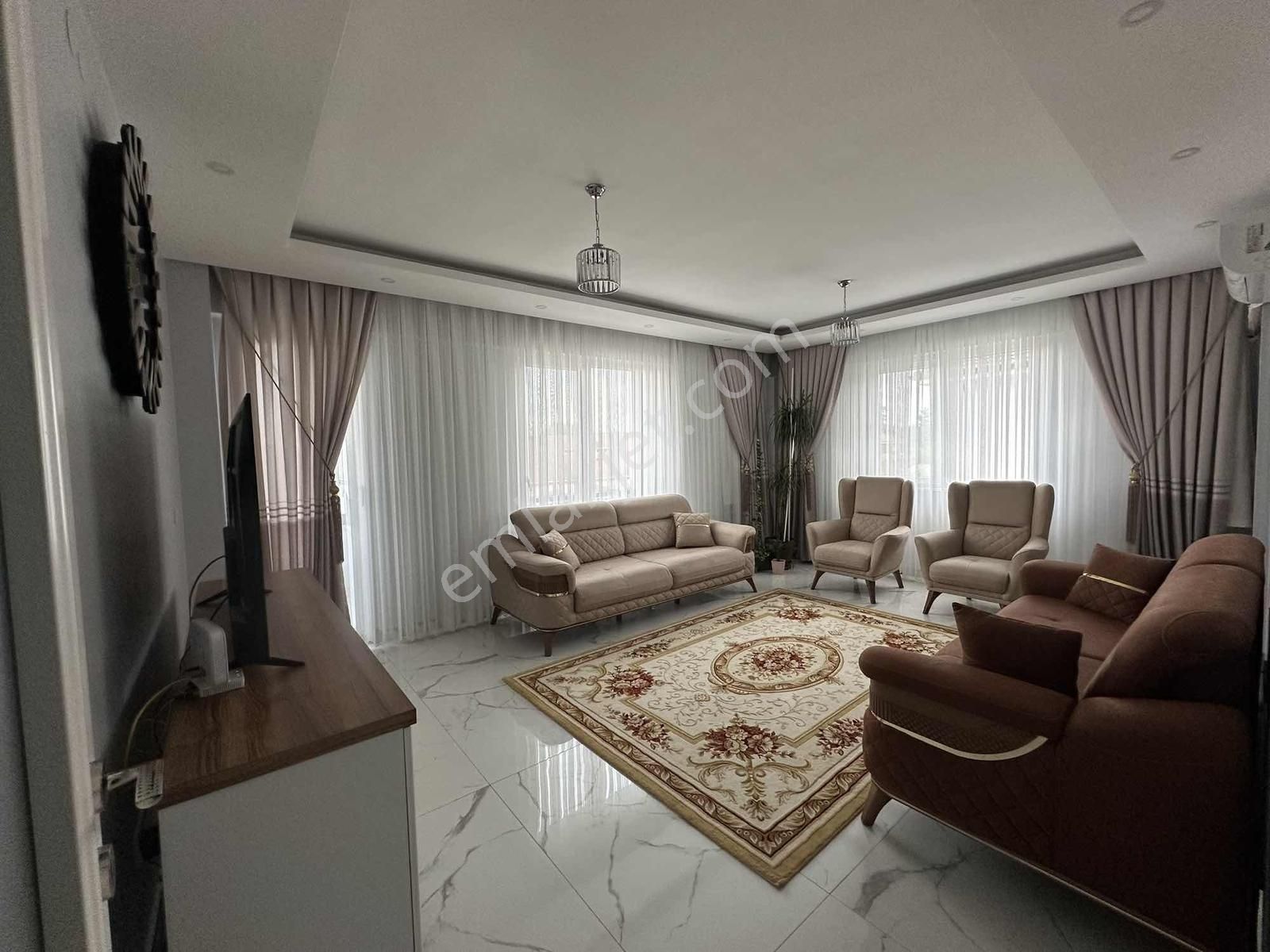 Merkezi Konumda İskanlı 3+1 Lüks Daire - Görsel 4