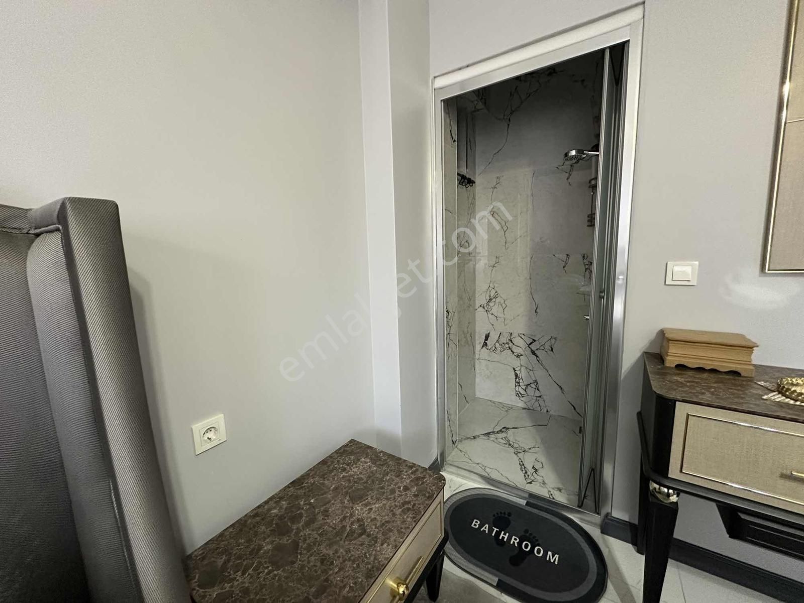 Merkezi Konumda İskanlı 3+1 Lüks Daire - Görsel 22