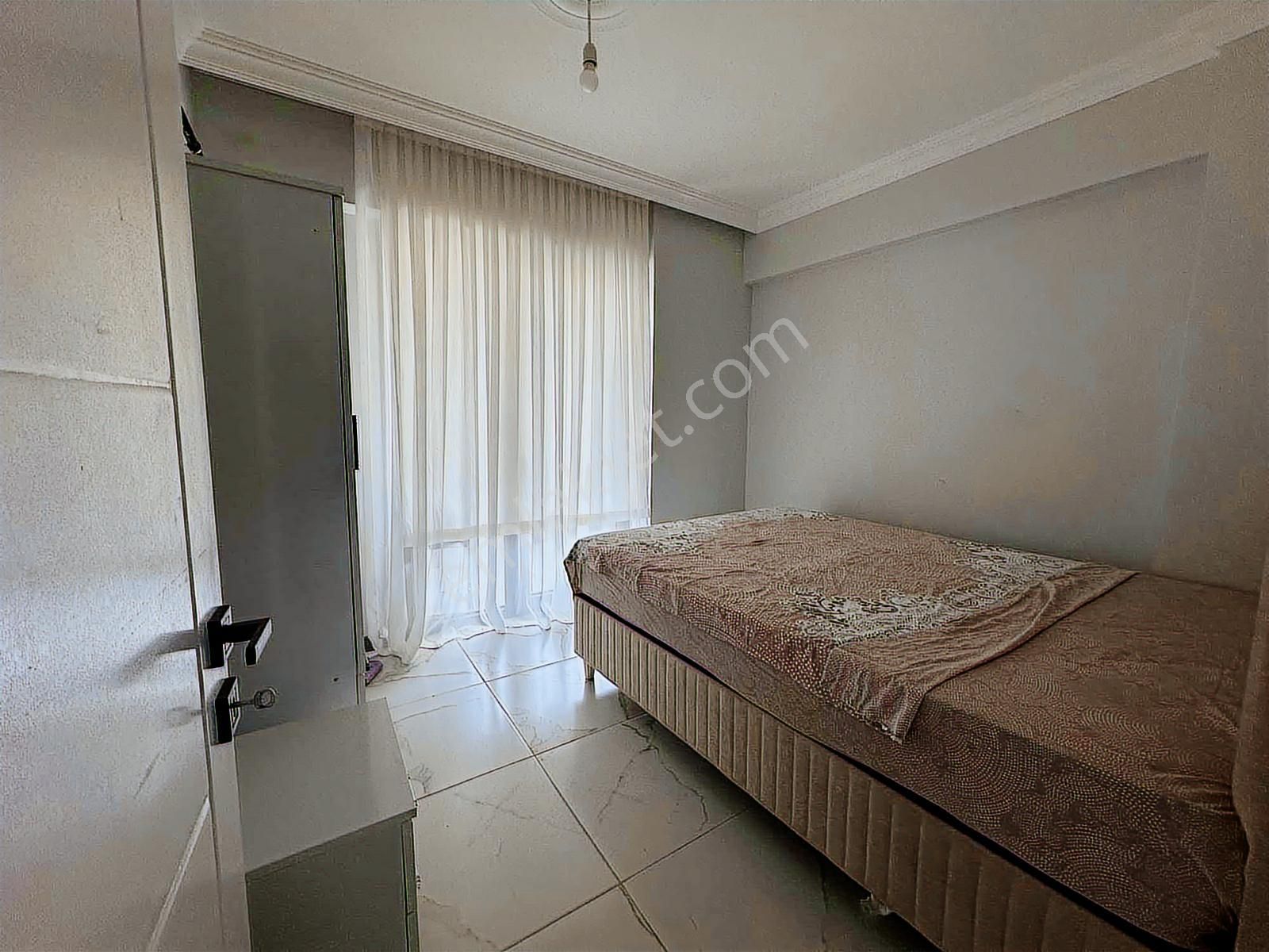 Yeni Mahallede Eşyalı Kiralık 1+1 Daire - Görsel 11